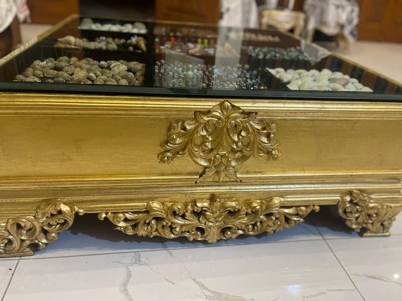 Center table 4