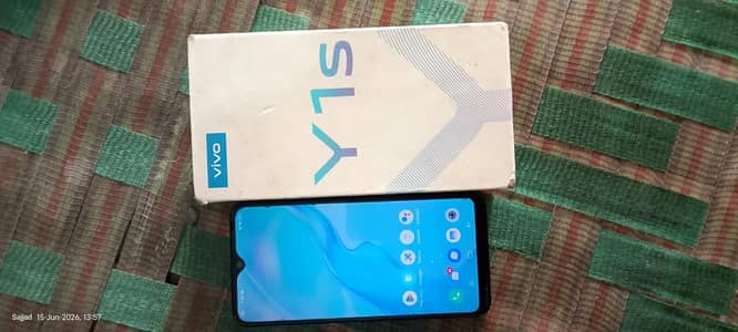 Vivo Y1s