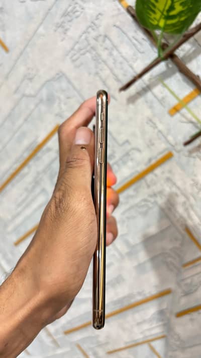 iPhone XS Max pta approved