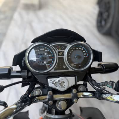Honda Cb 150 F