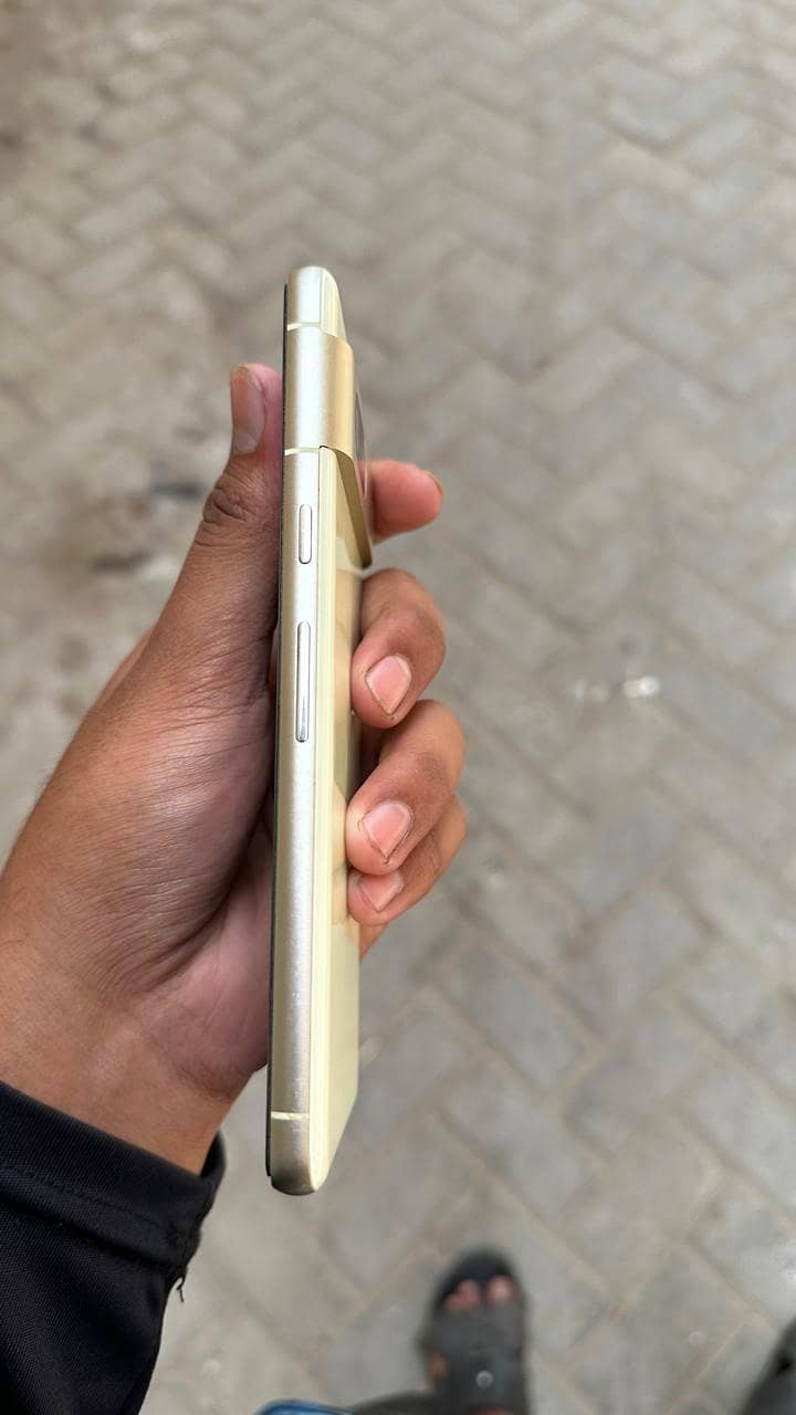 Google Pixel 7 3