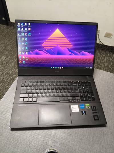 HP OMEN 16 - i5 11th - RTX 3050 Ti - 16/512