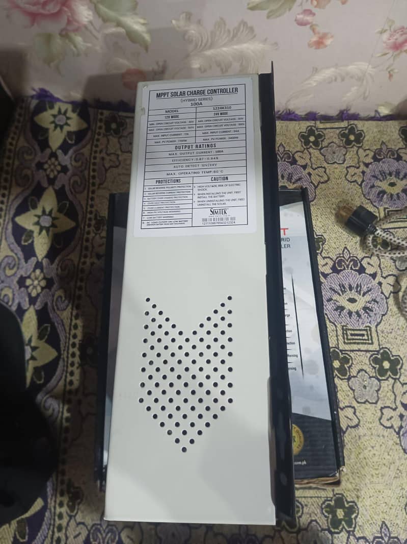 simtek MPPT 100A 2