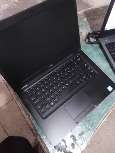 Core i5, 5 Gen, 8gb Ram, 256 SSD
