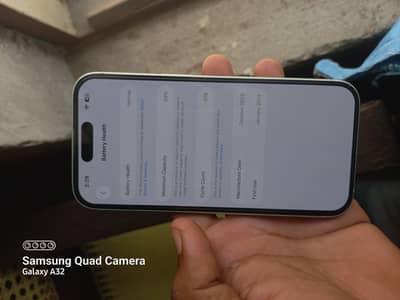 Apple iPhone 15