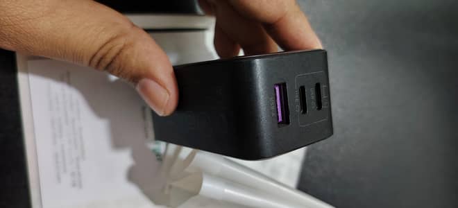 ugreen nexode 65 watt fast charger