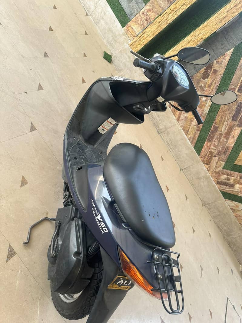 Scooty 3