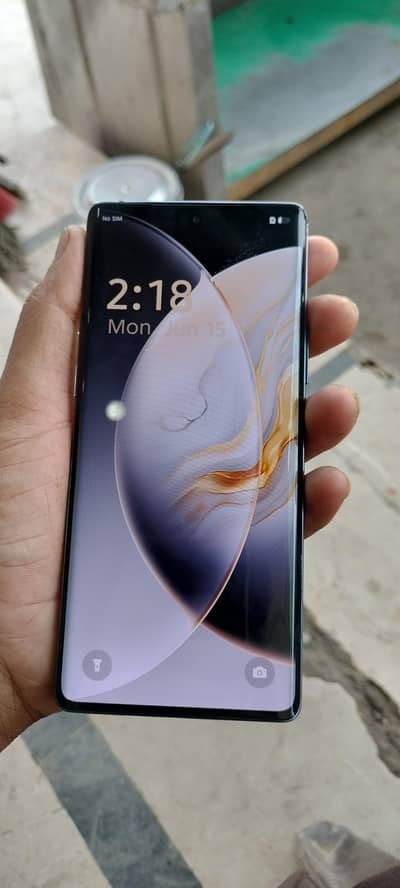 Tecno CAMON 30S