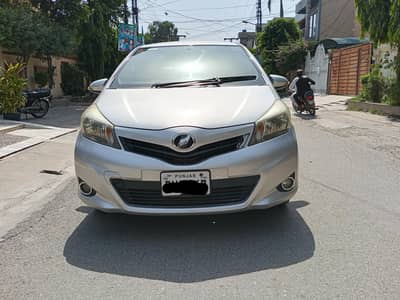 Toyota Vitz 2013