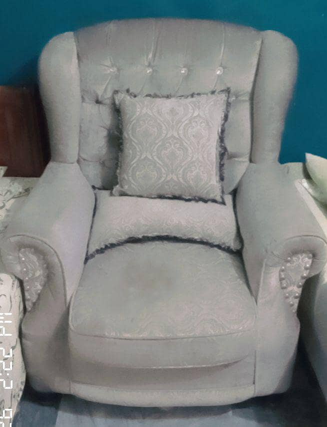 5 seater  sofas 0