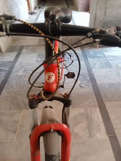 Foldable Sports Bicycle – Lightweight, Durable & Excellent Condition
