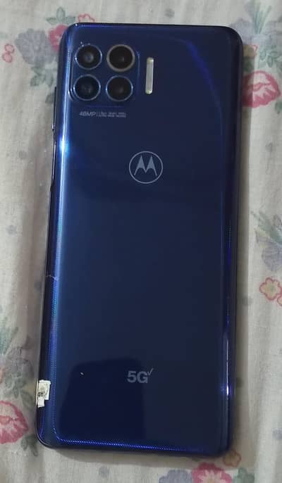 Motorola One 5G UW