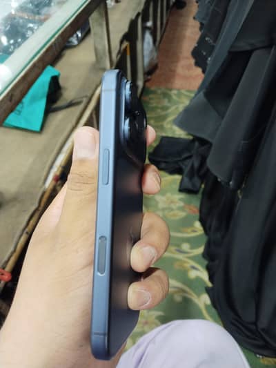 Apple iPhone 17 Pro jv