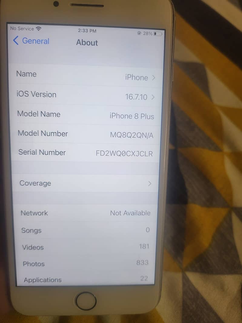 Apple iPhone 8 Plus 4
