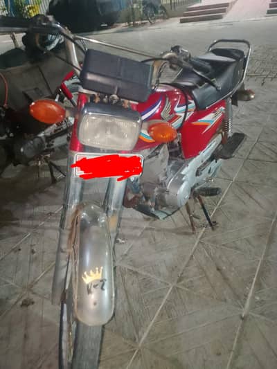  Honda CG 125 Model 2016 – Good Running Condition – Urgent Sale