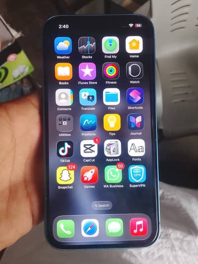 Apple iPhone 13