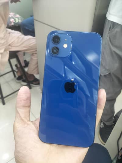 Apple iPhone 12
