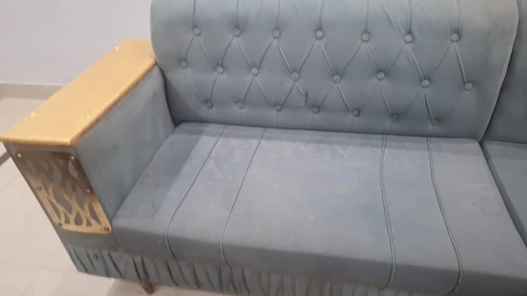 L shape sofa good condition 1