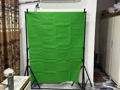 Coroma green screen with stand cum tripod