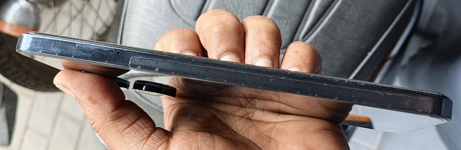 Tecno CAMON 20 Pro 7