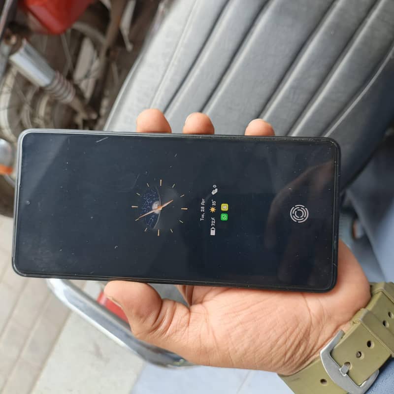 Tecno CAMON 20 Pro 9