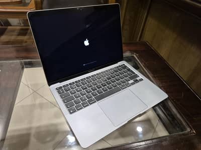 Macbook Air (M1) | 8GB RAM & 256 GB SSD
