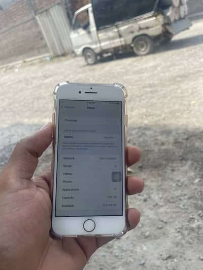 Apple iPhone 8 256gb battery 75 health