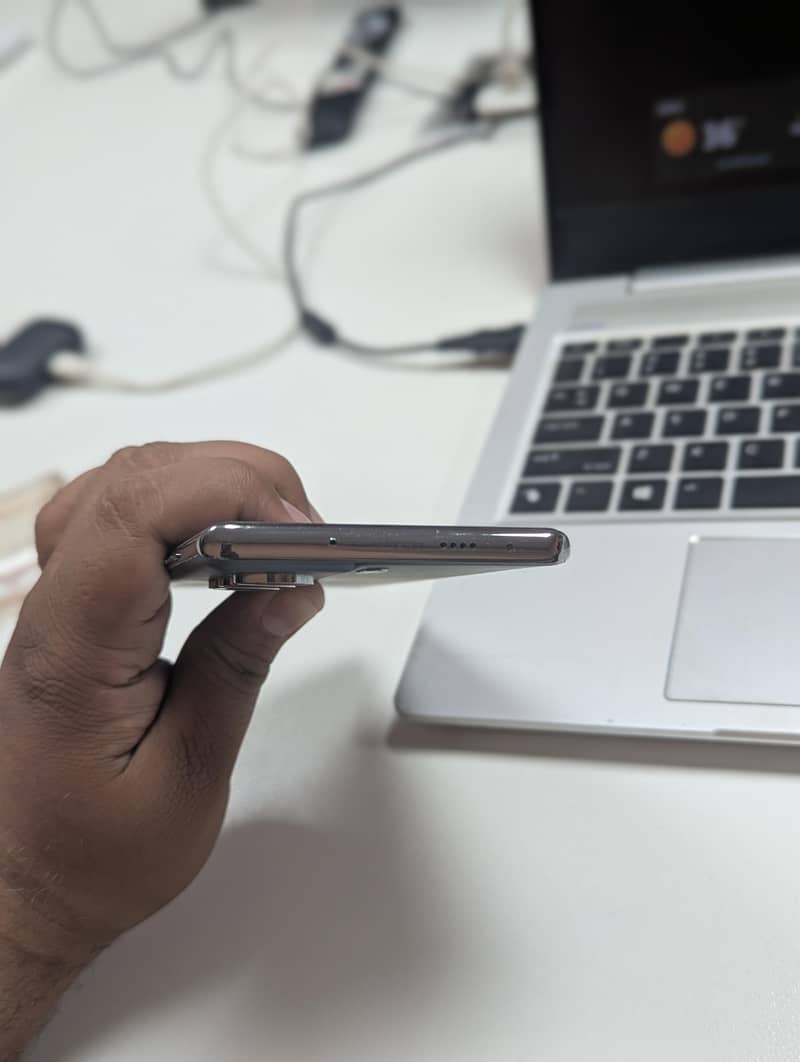Tecno CAMON 40 Pro 2