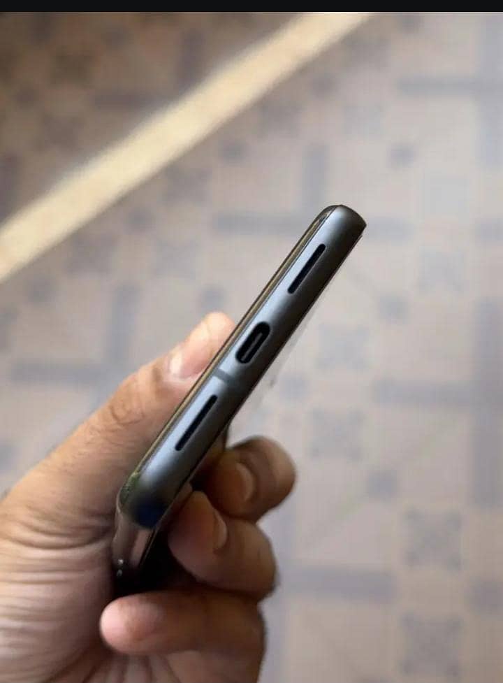 Google Pixel 8 1