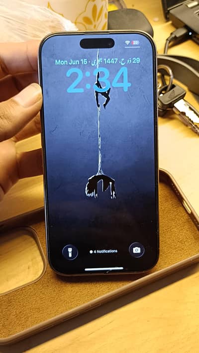 Apple iPhone 16 Pro
