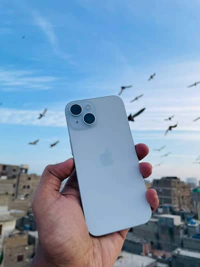 Apple iPhone 15