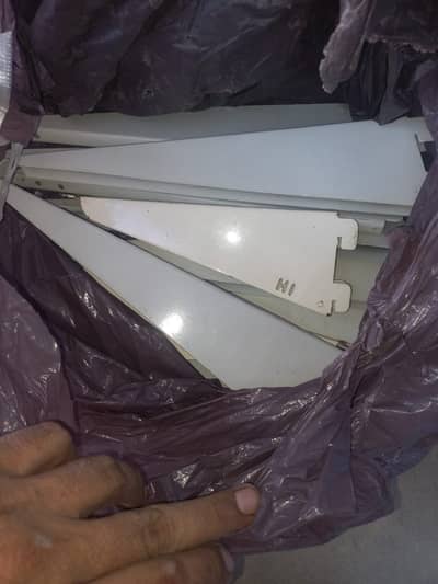 Shop Display Rack Accessories / Shelf Brackets & Hanging Arms