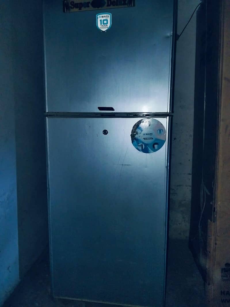 waves refrigerator 1