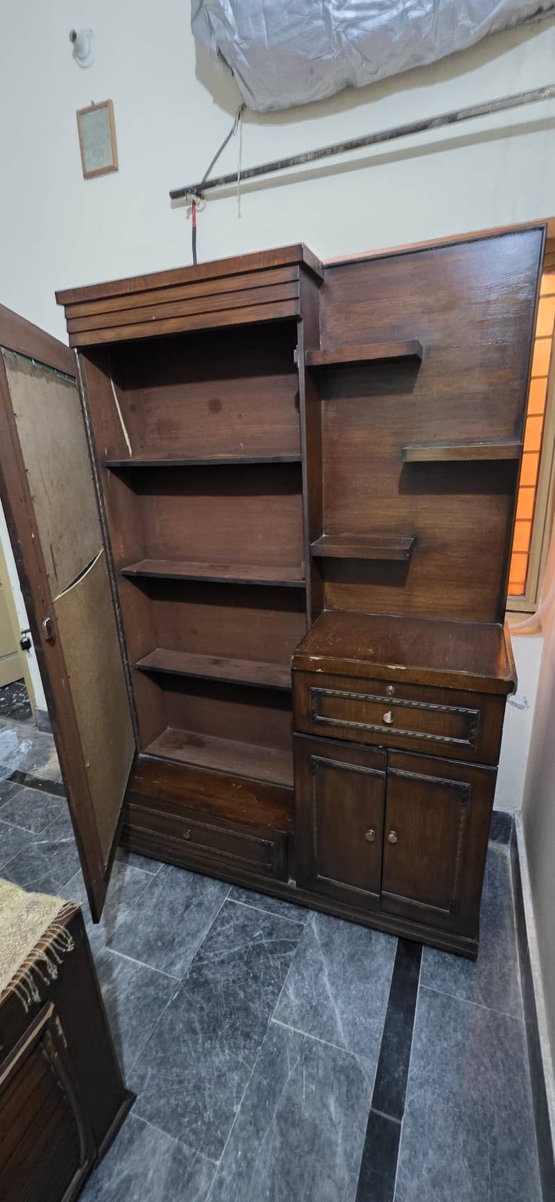 Solid Dressing Table for Sale 0