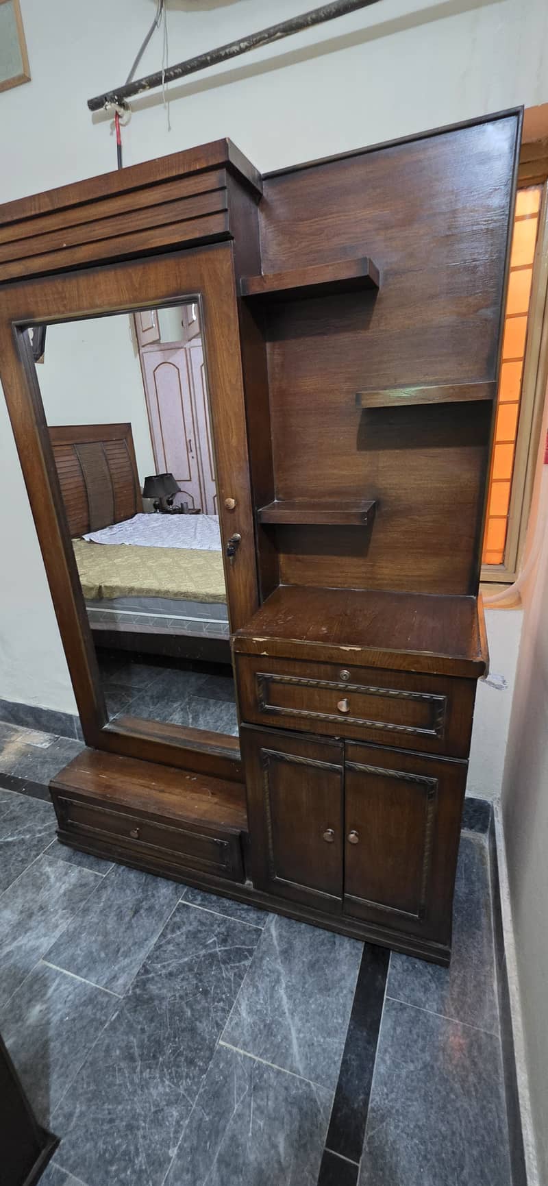 Solid Dressing Table for Sale 1