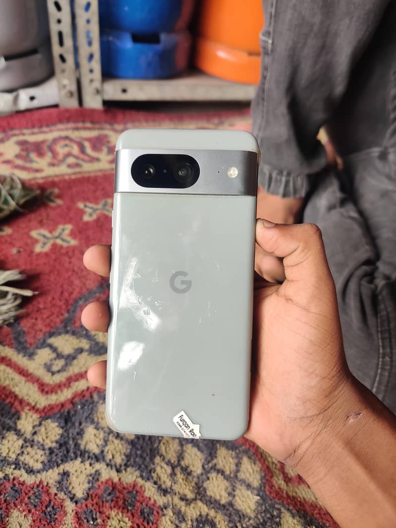 Google Pixel 8 0