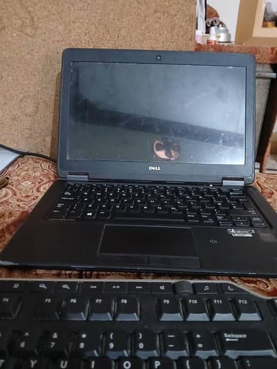 Dell core i5 5th generation 8/256