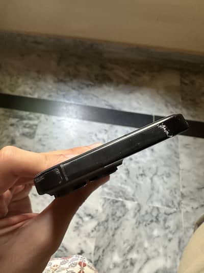 Apple iPhone 16 Pro Max BYPASS