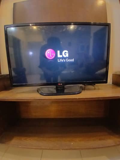 LG LED TV 32' Inches