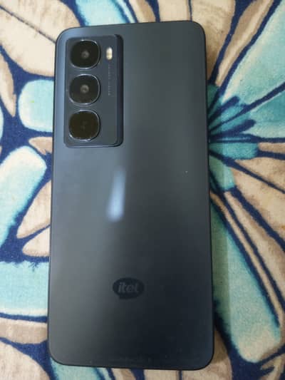 Itel City 100