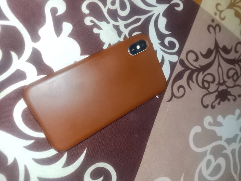 Apple iPhone X 6