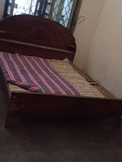 bed for sale, bed bilkul thek hai srf purana hai