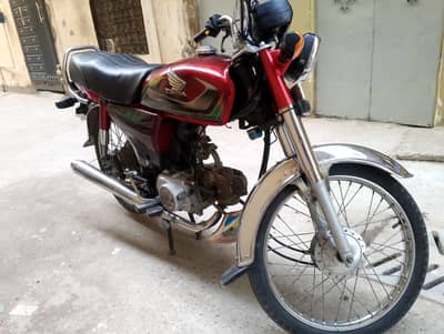 Honda CD 70 Model 2022