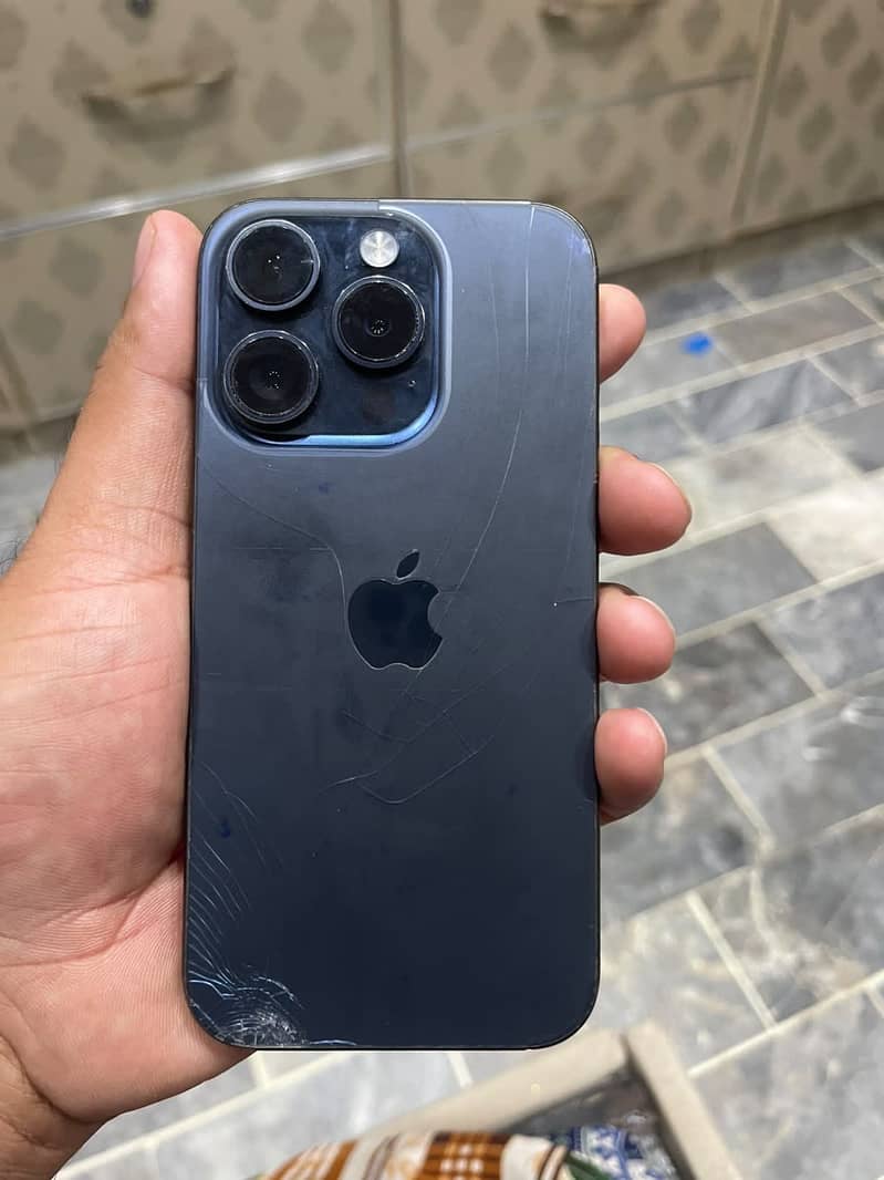 Apple iPhone 15 Pro 8