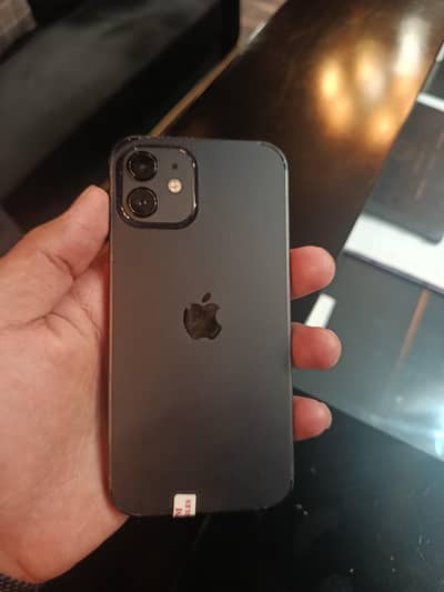 Apple iPhone 12
