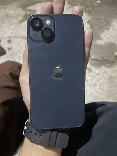 Apple iPhone 13