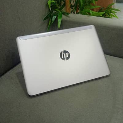 HP Folio 1040 G1 Core i5 4th Generation(Ram 4GB + SSD 128GB)Metal Body