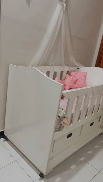 Premium Quality Wooden Baby Cot for Sale (Very Neat & Clean)