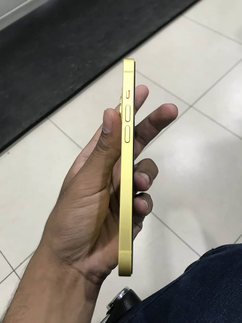 Apple iPhone 14 1