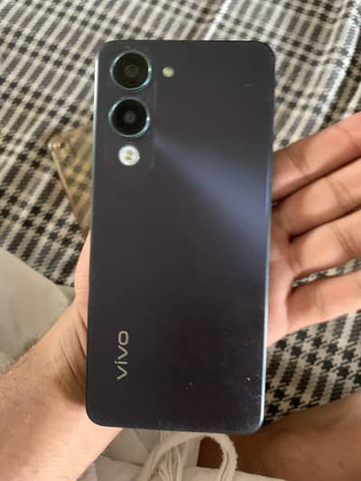 Vivo Y04